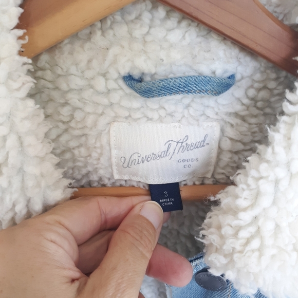 Universal Thread Denim Sherpa Trucker Jacket - Picture 3 of 7
